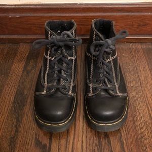 VINTAGE Ankle High Doc Marten Boots
